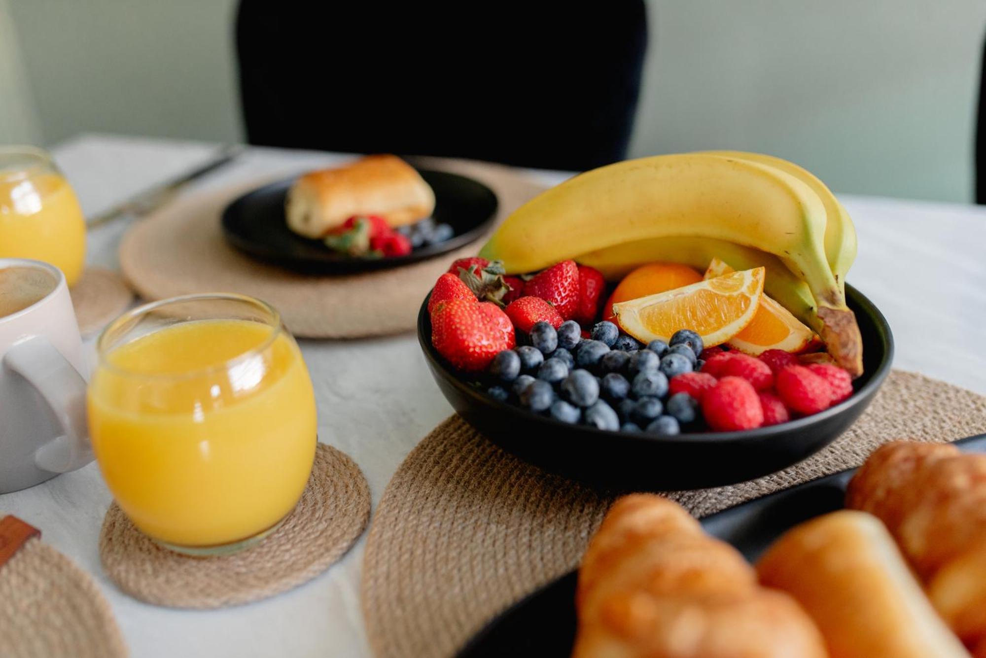 Bowling Terrace By Above Rubies - Stylish, 3 Bedroom, Pet Friendly House In 斯基普顿 外观 照片